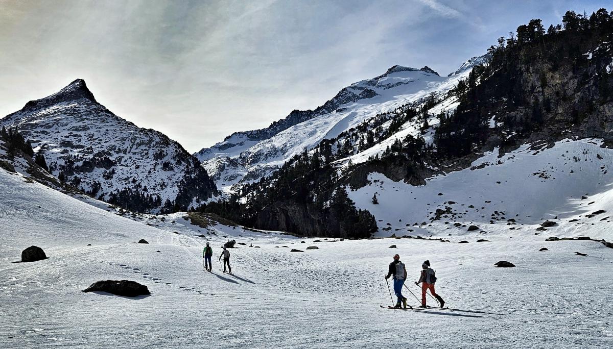 The Best Glaciers in the Pyrenees for Mountaineering Adventures